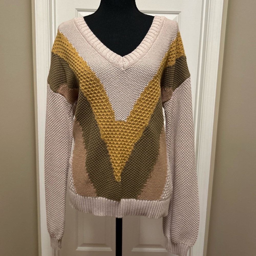 Hem & Thread Multicolor V-Neck Sweater